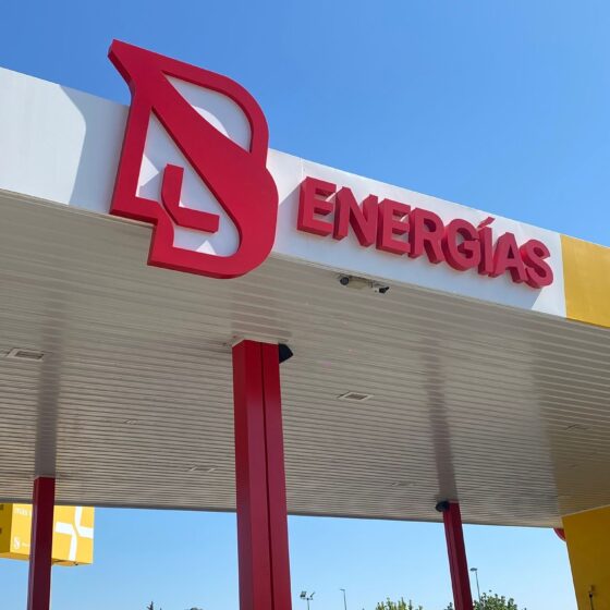 6926B3B7-6A27-436F-9062-A27118751BFE